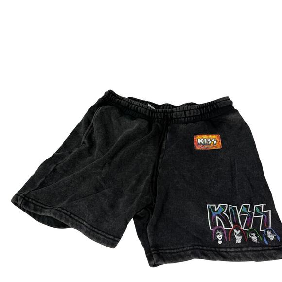 KISS Rare Band Logo Black Shorts Men's Med/Large Gray Rock Style - KISS Army NEW - Picture 1 of 4